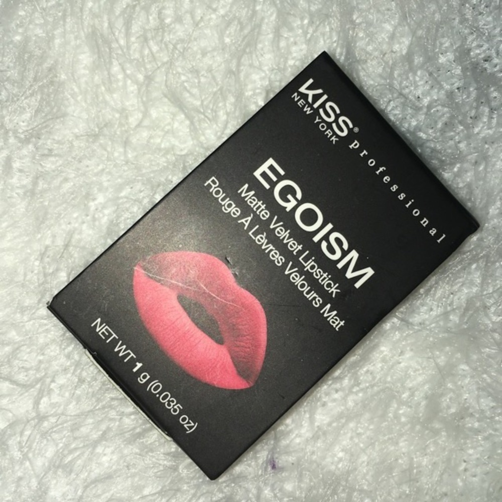 NEW kiss newyork matte velvet lipstick